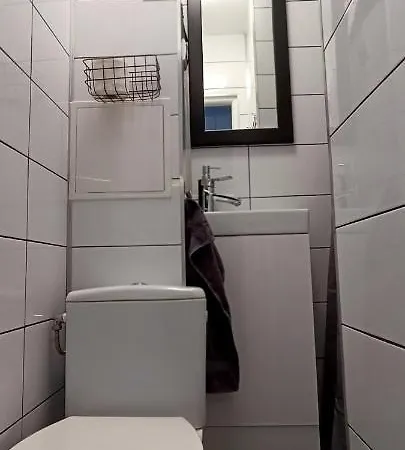 아파트 Black Sails Z Parkingiem 코워브제크